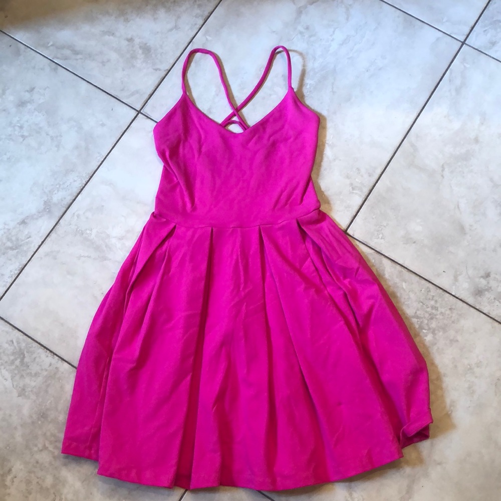 Hot pink Lycra sun dress. EUC.